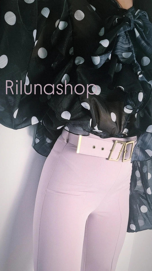 PANTALONE A ZAMPA CON CINTURONE